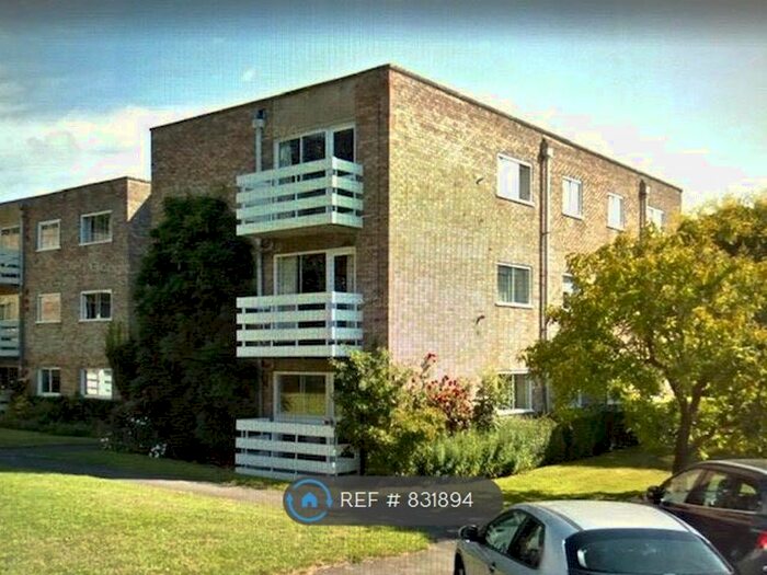 2 Bedroom Flat To Rent In Cunliffe Close, Oxford, OX2