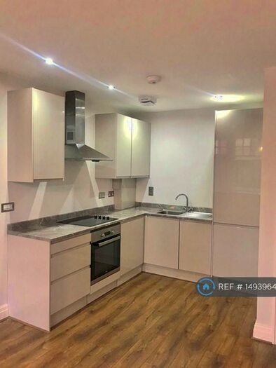 1 Bedroom Flat To Rent In Hoghton Street, Southport, PR9