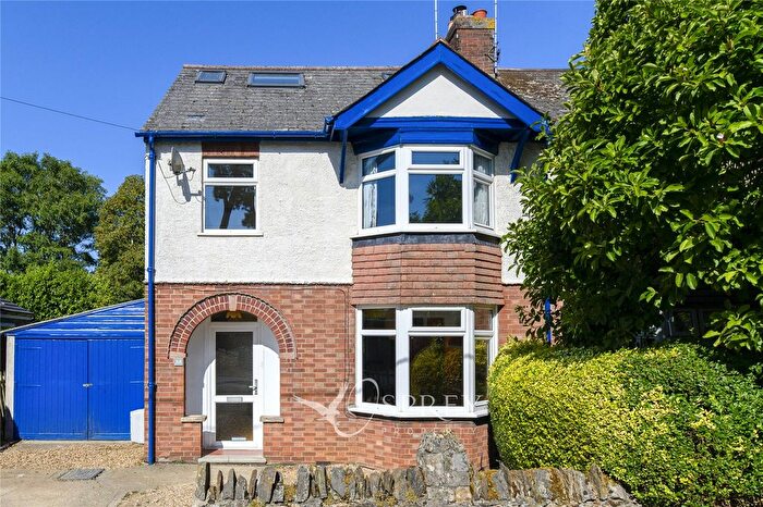4 Bedroom Semi-Detached House For Sale In Glapthorn Road, Oundle, Northamptonshire, PE8