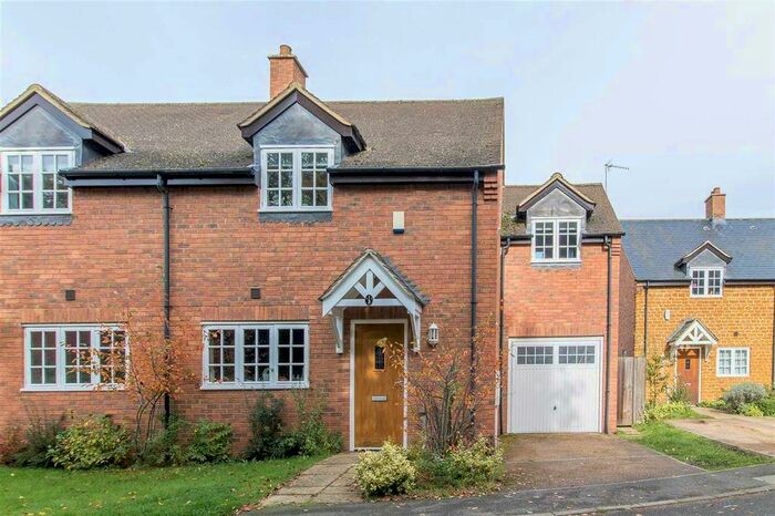 4 Bedroom Semi-Detached House To Rent In Neaton Lane, Guilsborough, Northampton, NN6