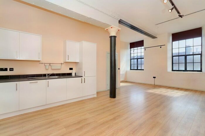 2 Bedroom Flat To Rent In Gillingham Road, The Old Bakery, ME7