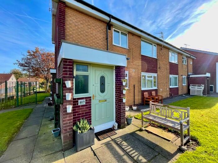 2 Bedroom Flat To Rent In Manchester Road, Clifton, Swinton, Manchester, M27