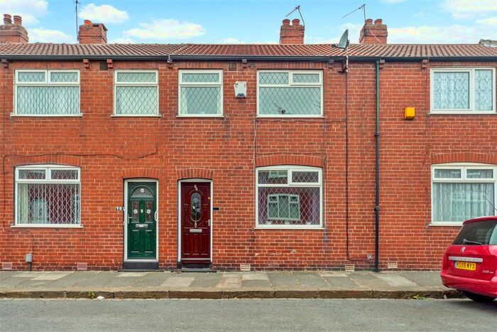 3 Bedroom Terraced House To Rent In Dawlish Avenue, East End Park, Leeds, LS9