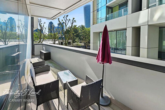 1 Bedroom Apartment To Rent In Harbour Way, London, E14
