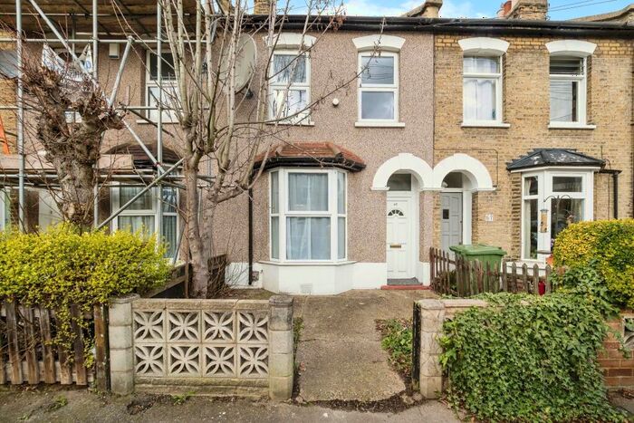 2 Bedroom Terraced House To Rent In Chestnut Avenue, London, E7