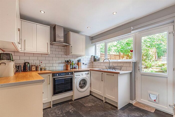 2 Bedroom Terraced House To Rent In Turner Close, Oxford, OX4