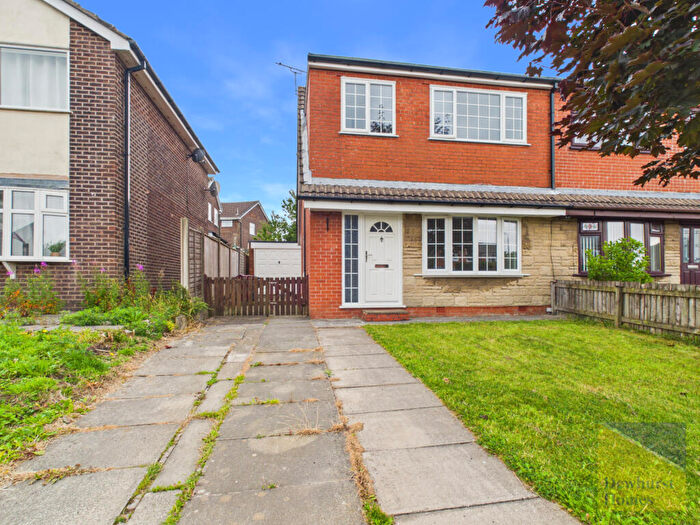 3 Bedroom Semi-Detached House To Rent In Holly Grove, Longridge, Longridge, PR3