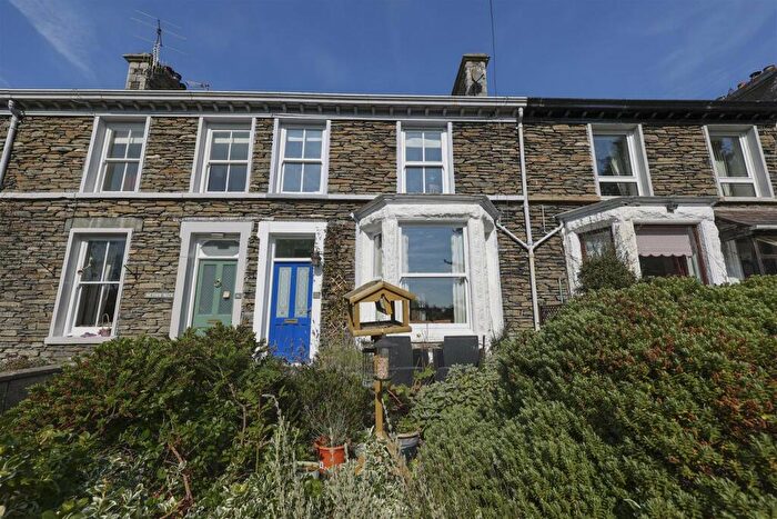 5 Bedroom Terraced House For Sale In Danes Road, Staveley, Kendal, LA8