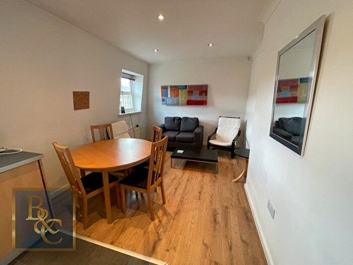 2 Bedroom Flat To Rent In Northpoint Square, Camden, NW1