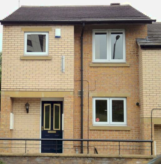 4 Bedroom Semi-Detached House To Rent In Weston Street, S3