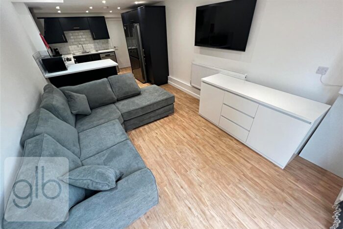 5 Bedroom Terraced House To Rent In Humber Avenue, Coventry, CV1