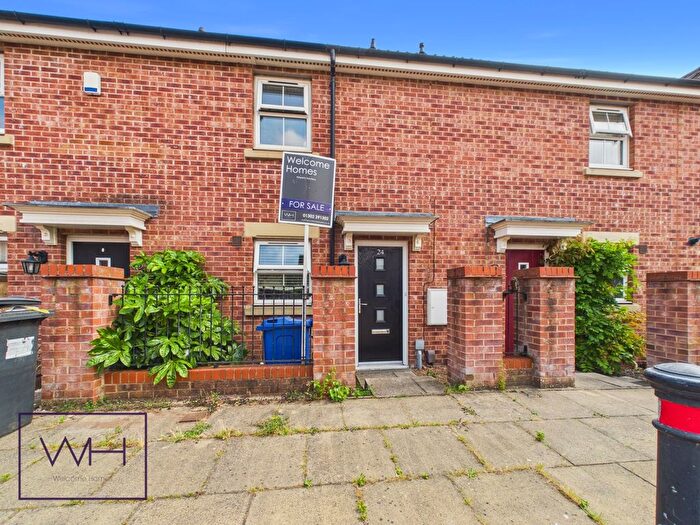 2 Bedroom Mews For Sale In Scotsman Drive, Scawthorpe, DN5