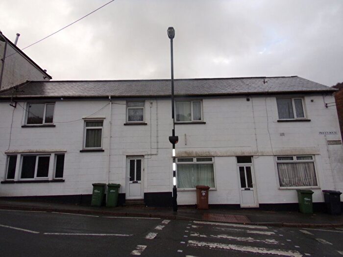 1 Bedroom Flat To Rent In High Street, Abercarn, Newport, NP11