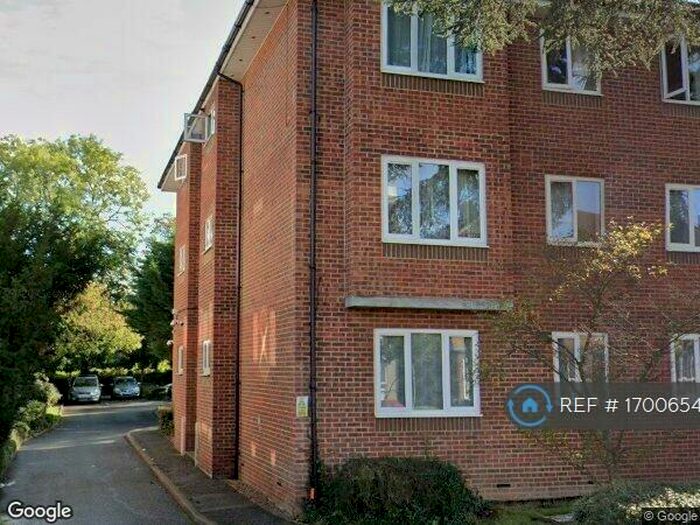 2 Bedroom Flat To Rent In Jayson Court, Croydon, CR0