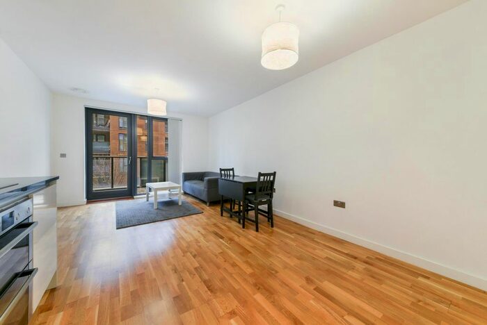 1 Bedroom Flat To Rent In Poppyfield House, Lewisham, SE10