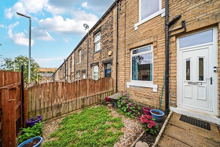 2 Bedroom Terraced House For Sale In Pleasant Street, Sowerby Bridge, West Yorkshire, HX6