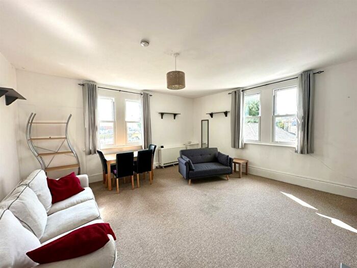 2 Bedroom Flat To Rent In Bridge Street, Newhaven, BN9