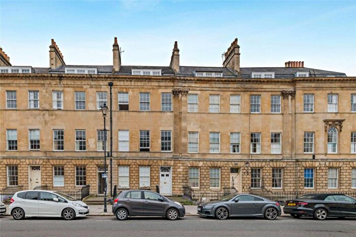 1 Bedroom Apartment For Sale In Great Pulteney Street, Bath, Somerset, BA2