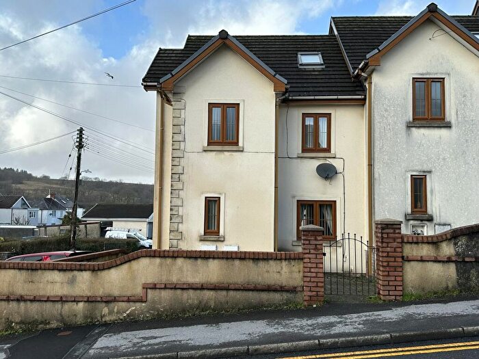 3 Bedroom Town House For Sale In Astoria Place, Ystradgynlais, Powys., SA9