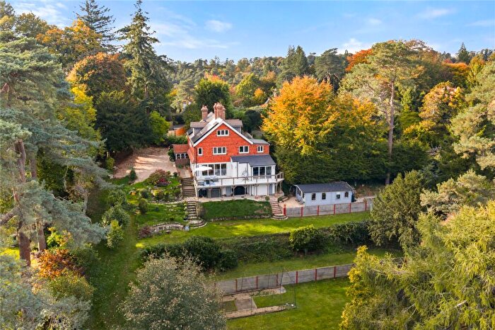 5 Bedroom Detached House For Sale In Hindhead Road, Hindhead, Surrey, GU26
