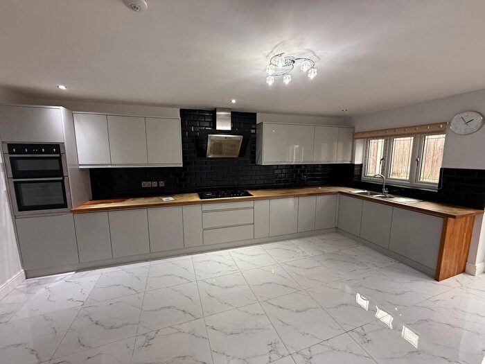 4 Bedroom Terraced House To Rent In Porters Avenue, Dagenham, RM8