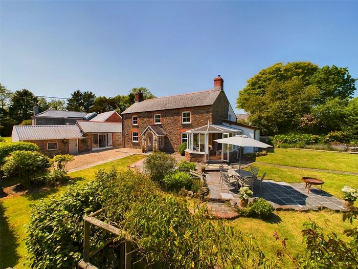 6 Bedroom Detached House For Sale In Holsworthy, EX22