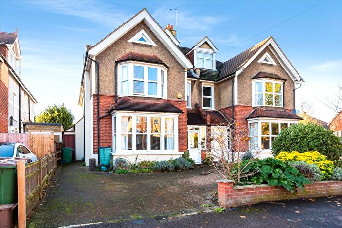 6 Bedroom Semi Detached House For Sale In Park Hill Road, Wallington, SM6