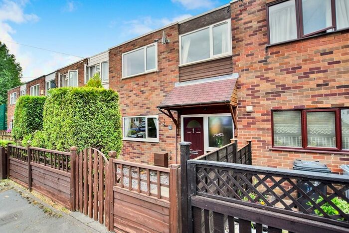 3 Bedroom Terraced House To Rent In Knights Close, Macclesfield, Cheshire, SK11