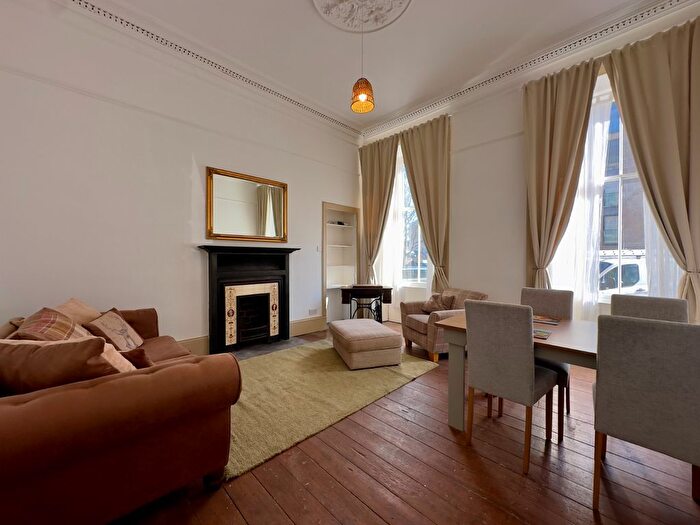 2 Bedroom Flat To Rent In Minerva Street, Finnieston, Glasgow, G3