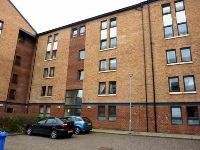 2 Bedroom Flat To Rent In Minerva Way, Glasgow, G3