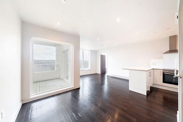 1 Bedroom Flat To Rent In London Rd, Norbury, London, SW16