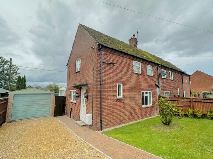2 Bedroom Semi-Detached House For Sale In Park View, Crowmarsh Gifford, OX10