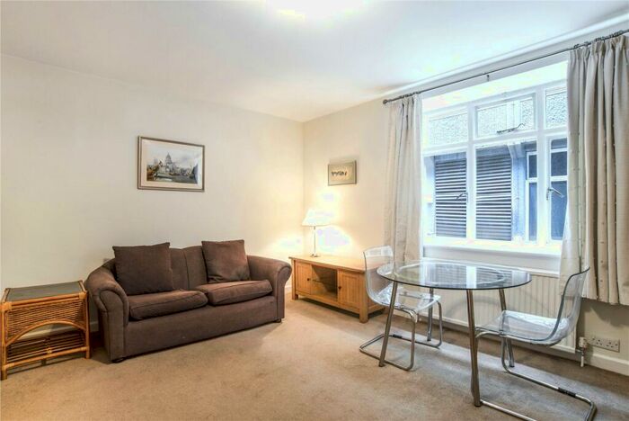 Studio To Rent In Crane Court, London, EC4A