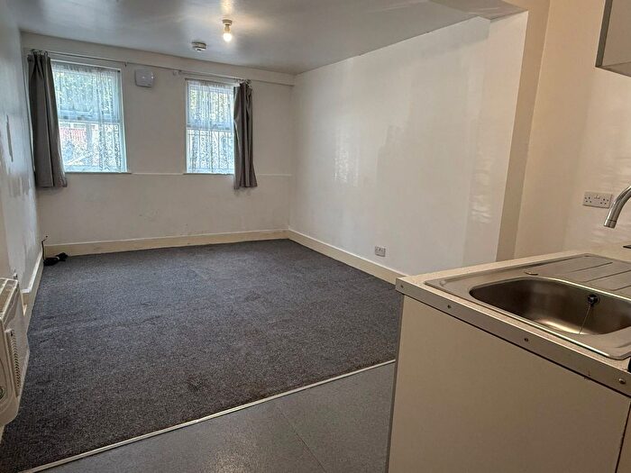 Studio To Rent In Clarence Road, London, E5