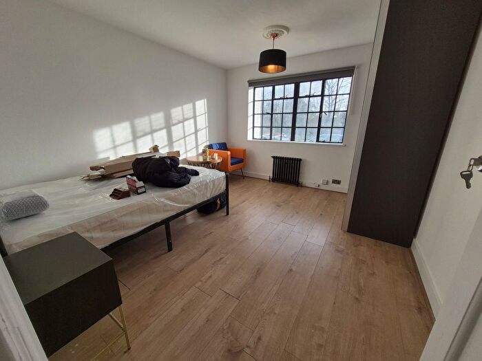 2 Bedroom Flat To Rent In Ealing Village, Ealing, London, W5