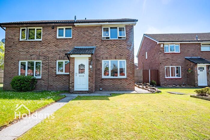 2 Bedroom Semi Detached House For Sale In Kingsfold Drive, Penwortham, PR1