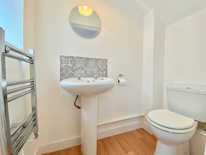 2 Bedroom End Of Terrace House To Rent In Beamish Place, Benwell, Newcastle Upon Tyne, NE15