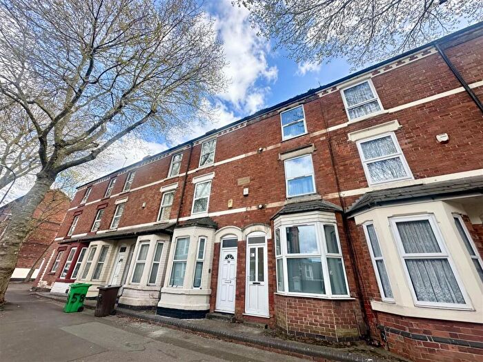 4 Bedroom Terraced House To Rent In Radford Boulevard, Nottingham, NG7