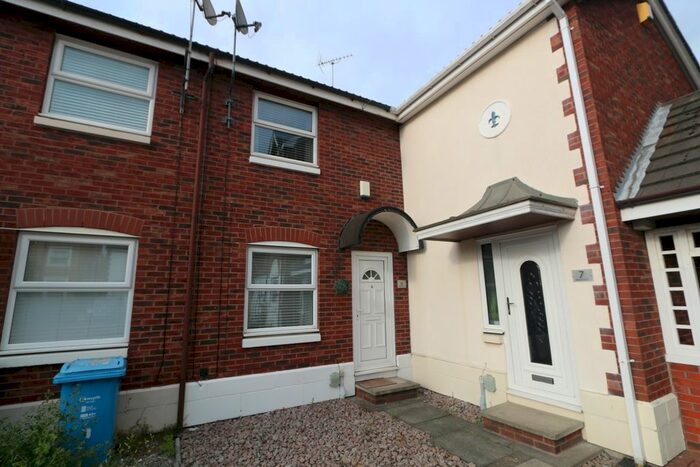 2 Bedroom Terraced House To Rent In Kilton Court, Hull, HU8