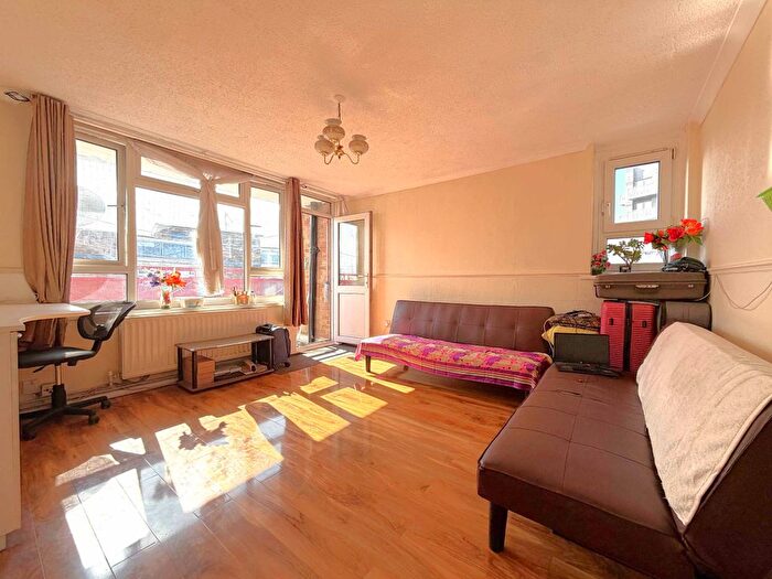 1 Bedroom Flat For Sale In Boleyn Road, London, E6