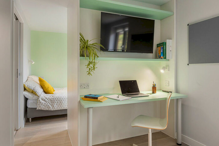 Studio To Rent In Classic Large Apartments - The Leat, EX4