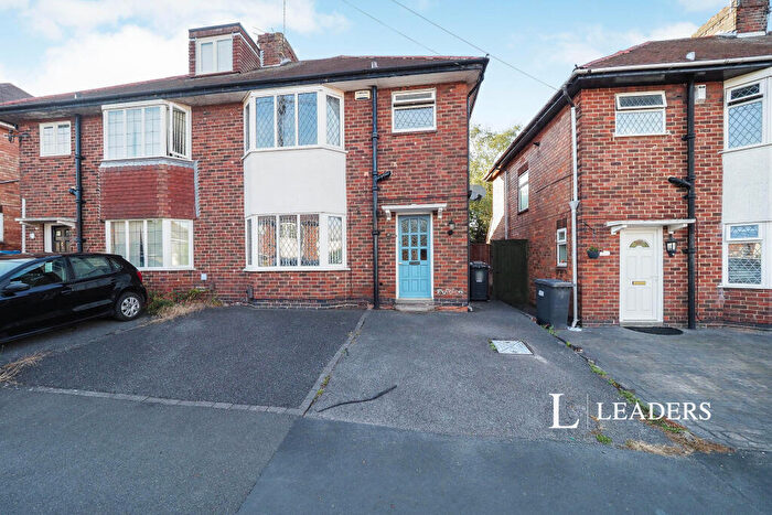 3 Bedroom Semi-Detached House To Rent In Jackson Avenue, DE3