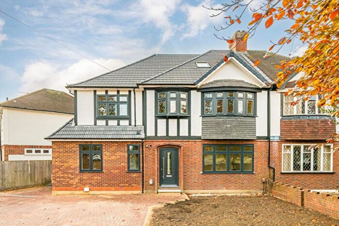 6 Bedroom House To Rent In Buxton Drive, New Malden, KT3