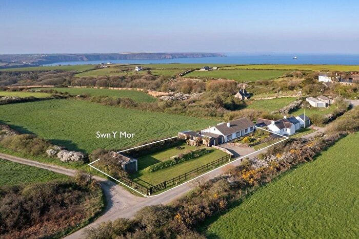 4 Bedroom Detached Bungalow For Sale In Broad Haven, Haverfordwest, SA62