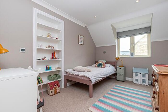 5 Bedroom Detached House To Rent In The Paddocks Stonesfield, OX29