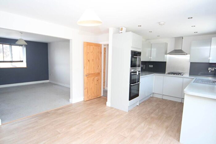 3 Bedroom House For Sale In Kelly Bray, Callington, PL17