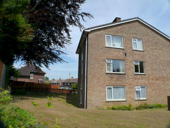 2 Bedroom Flat To Rent In Beech Grove, Storrington, Pulborough, RH20