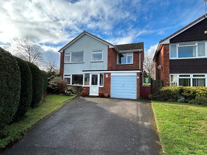 4 Bedroom Detached House For Sale In Rempstone Road, Merley, Wimborne, Dorset, BH21