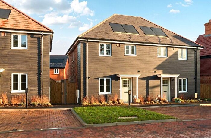 2 Bedroom Semi Detached House To Rent In Egret Way, Fordingbridge, Hampshire, SP6