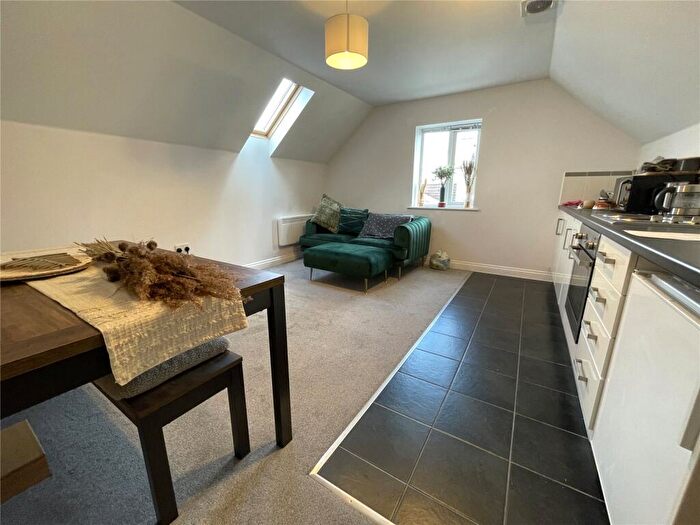 1 Bedroom Apartment To Rent In North Street, Southville, Bristol, BS3